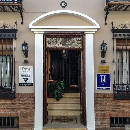 Easy Bronce Casa de hóspedes 2*