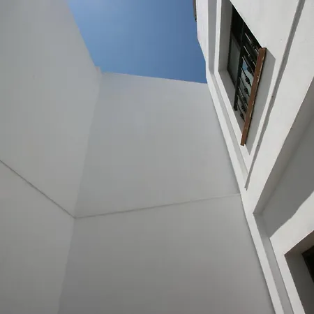 Easy Bronce Гостевой дом Нерха